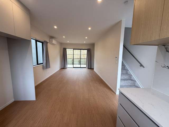 6B Fitzgerald Road Mt Wellington_3