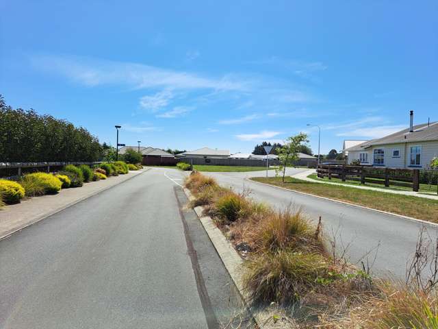Oak Place Levin_1