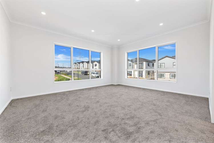 8 Uru Drive Flat Bush_19