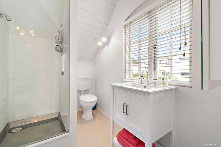 26b Brixton Road Manly_9