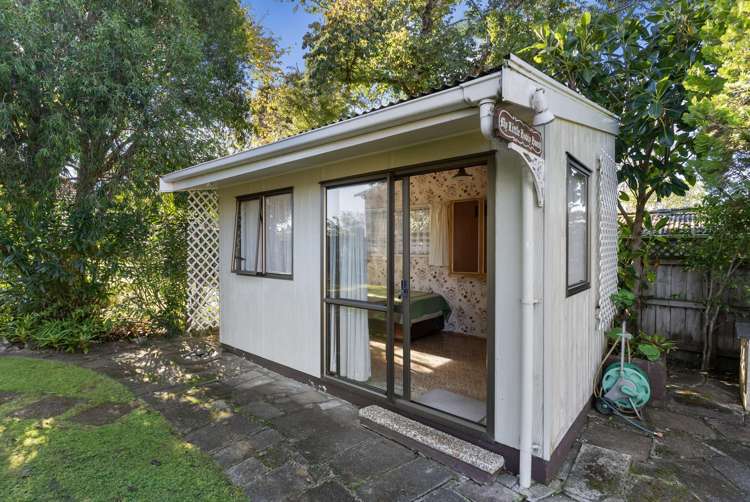 55 Seacliffe Road Hillsborough_18