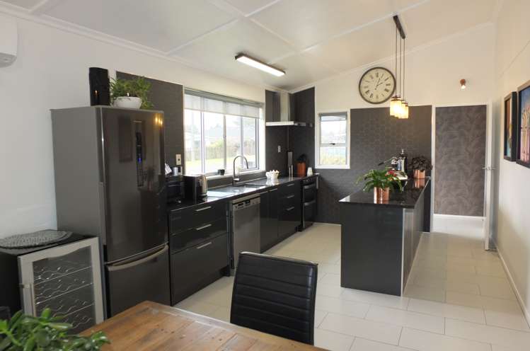 18 Chrystall Street Foxton Beach_8