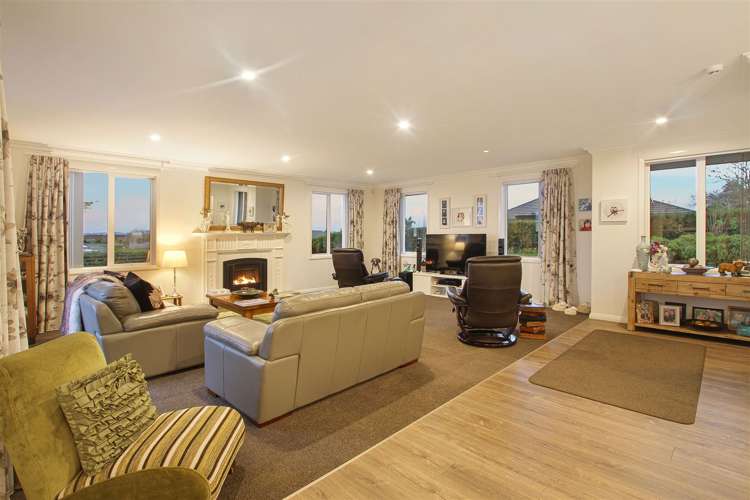 11 Church View Road Waiau Pa_31