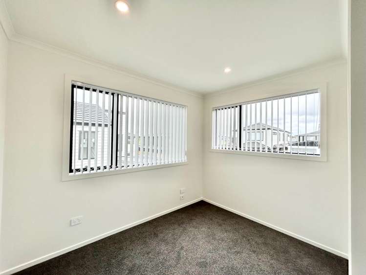 Malahide Drive Flat Bush_13