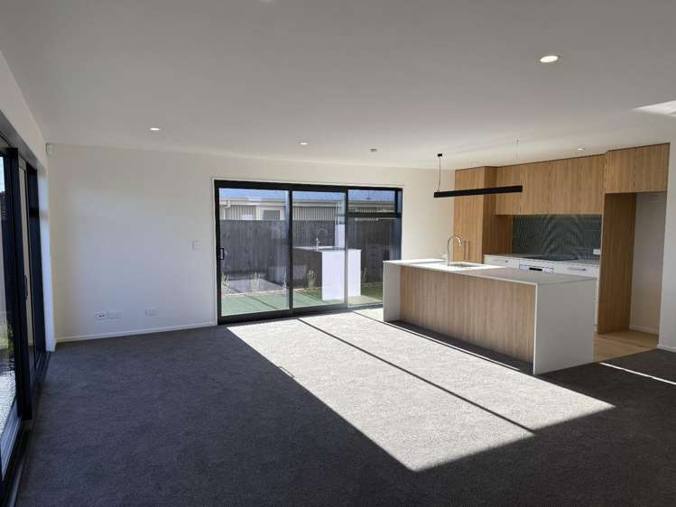 2/2 Allard Street 1434_1