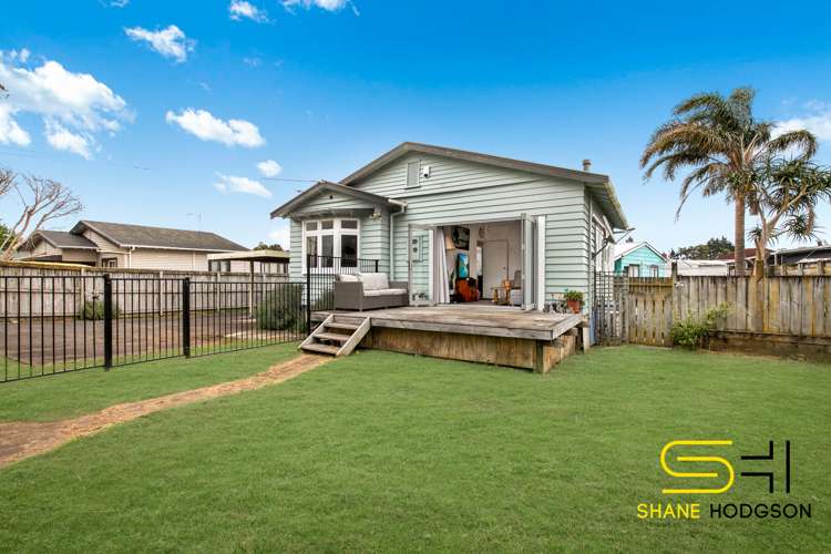 1/9 Kenderdine Road Papatoetoe_11