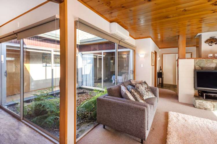 38 Youngs Road Papakura_2