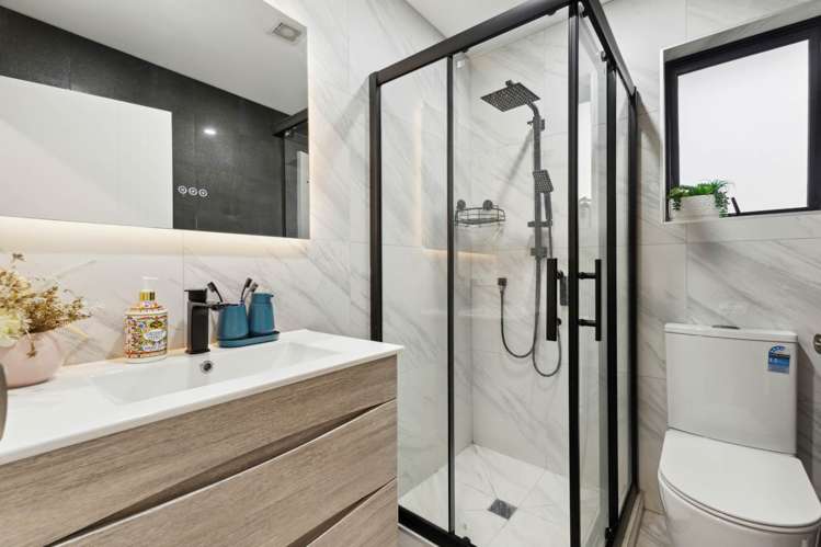 43F Beach Road Papakura_13