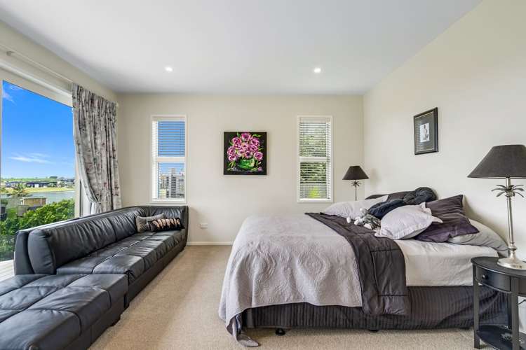 28 Stace Hopper Drive One Tree Point_23