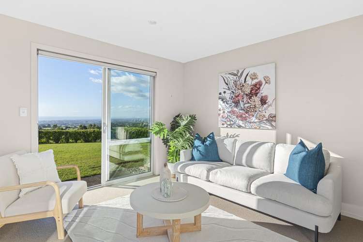 1089 Plymouth Road Koru_15