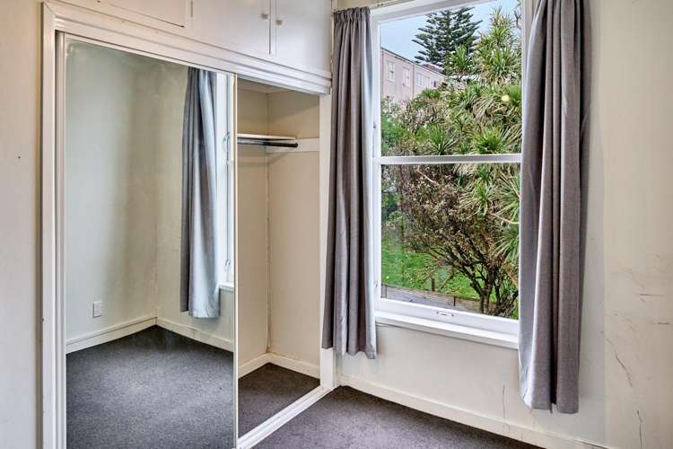 24 Luxford Street Berhampore_13