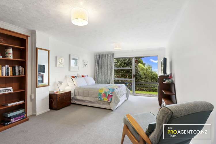 68 Kauri Point Road Laingholm_15