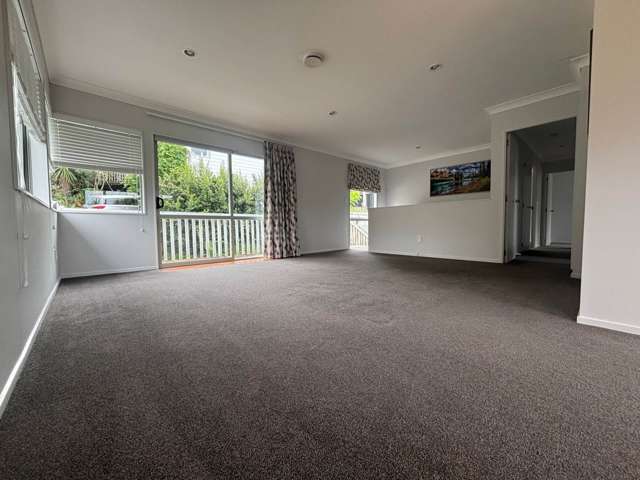 22c Brian Crescent Stanmore Bay_1