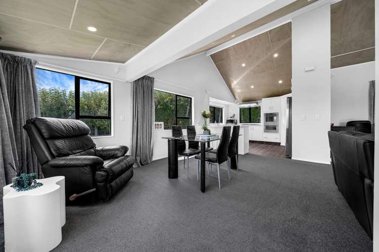 486 Pinnacle Hill Road Bombay_5