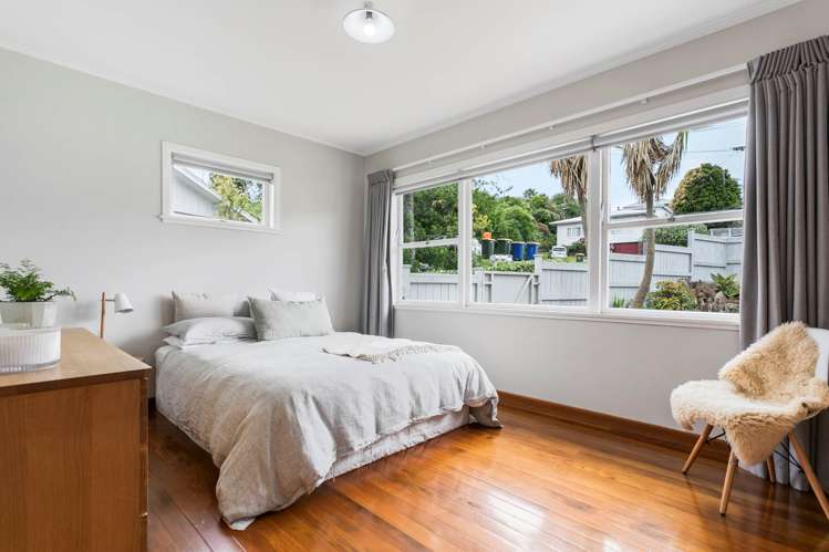 1/86 Lake Road Northcote_9