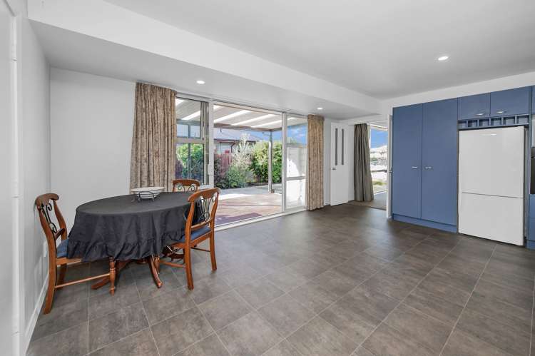 15 Frensham Crescent Woolston_6