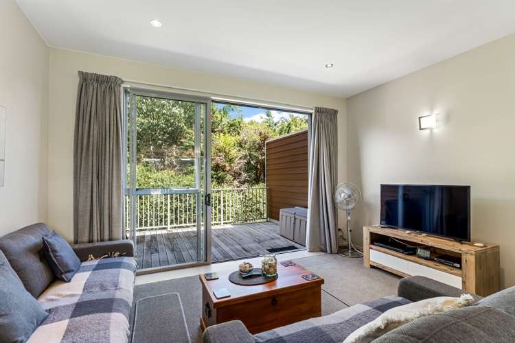 49/18 Eyre Street Whitianga_10