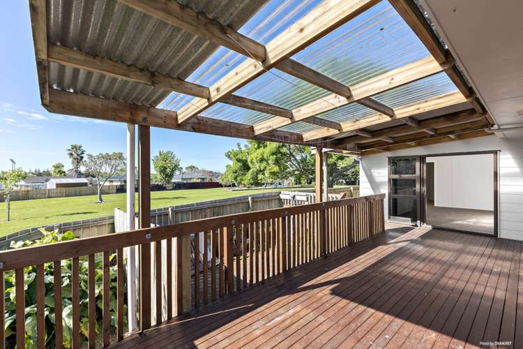 47 Sikkim Crescent Clover Park_13