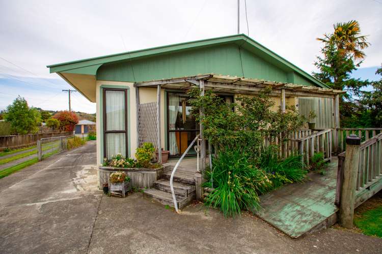 8 Martin Avenue Wakefield_2