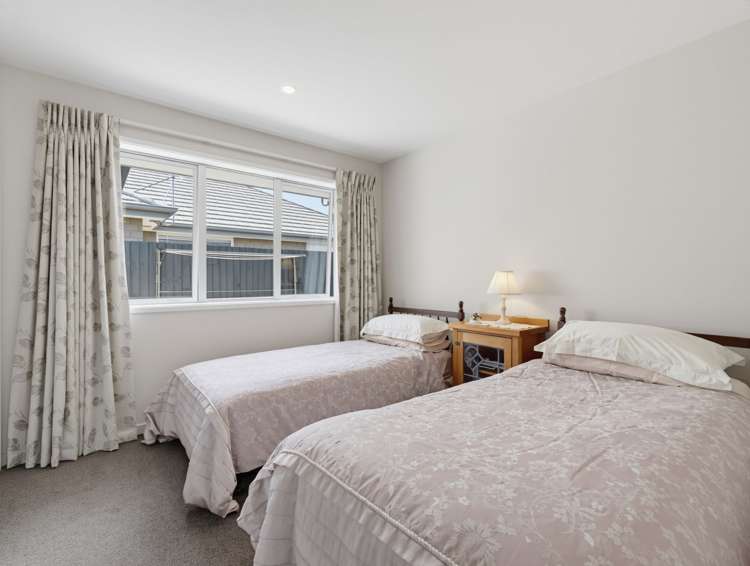 33 Eastfield Drive Lincoln_15
