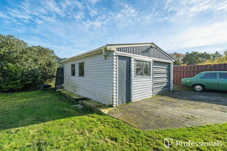 66 Peel Place Wainuiomata_19