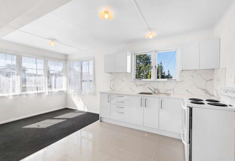 3 Dreadon Road Manurewa_10