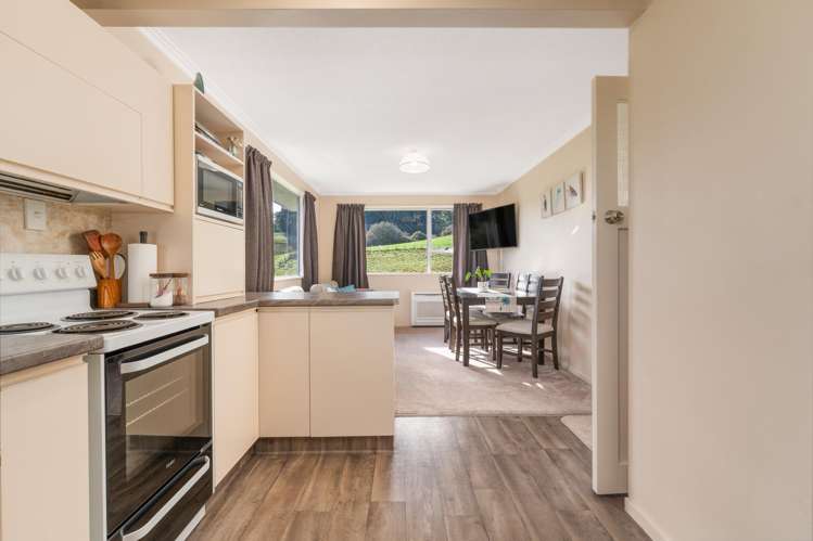 61 Elwyn Crescent Green Island_6