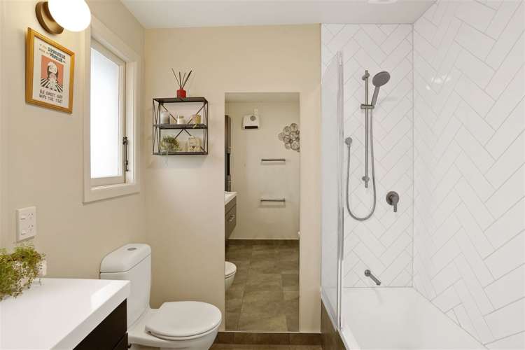 84 Randolph Street Woolston_10