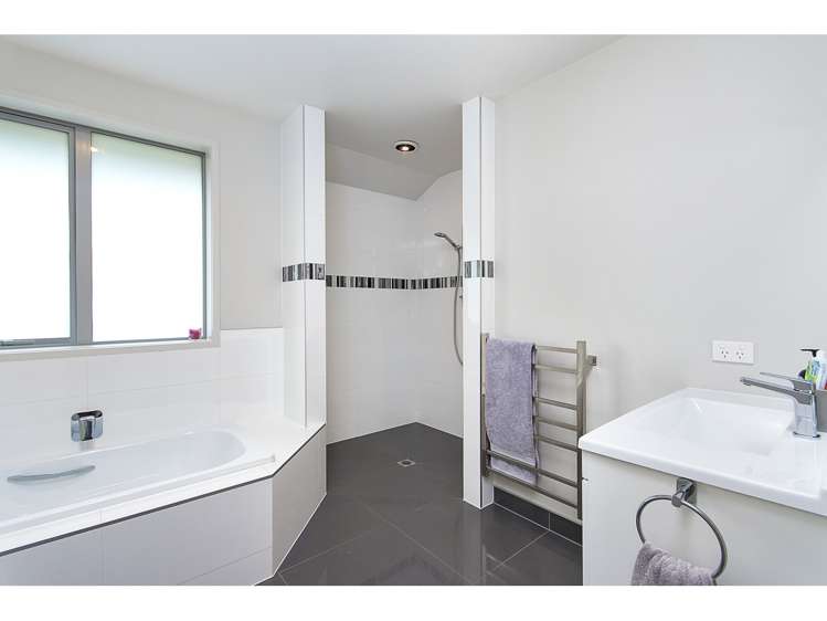 12 Modello Lane Waiuku_10