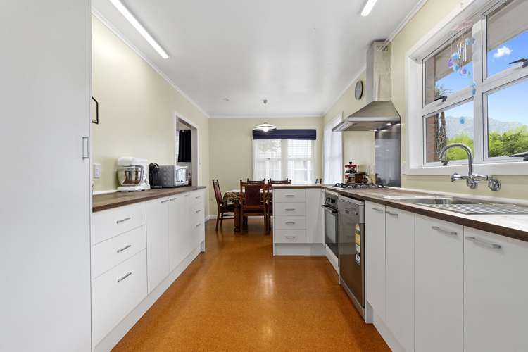 51 Aroha View Avenue Te Aroha_7