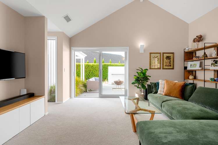 77 Alan Livingston Drive Cambridge_20