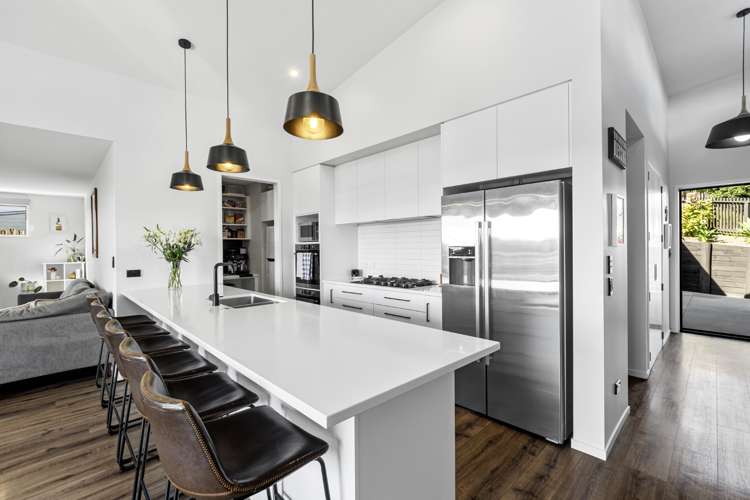 3 Gyle Place Pyes Pa_11