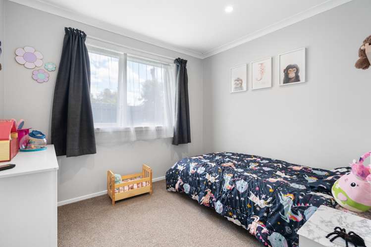 90 Ranui Street Dinsdale_18