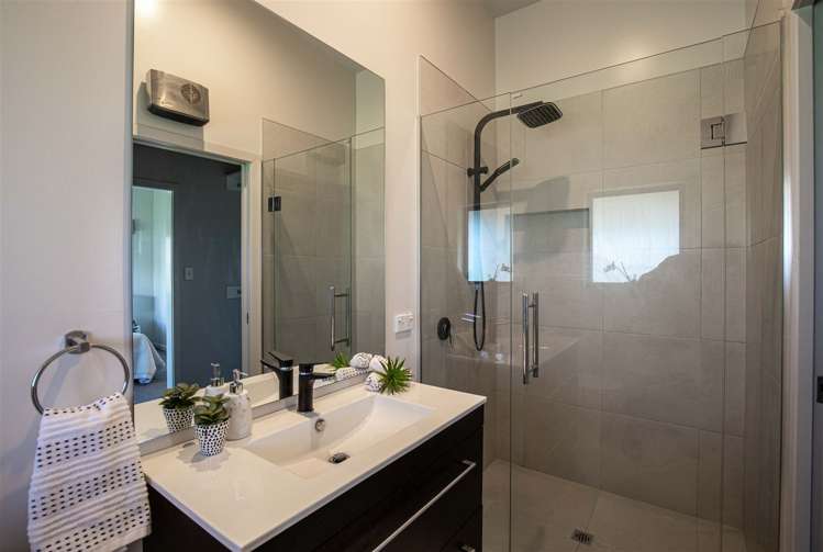 11 Electric Place Cromwell_16