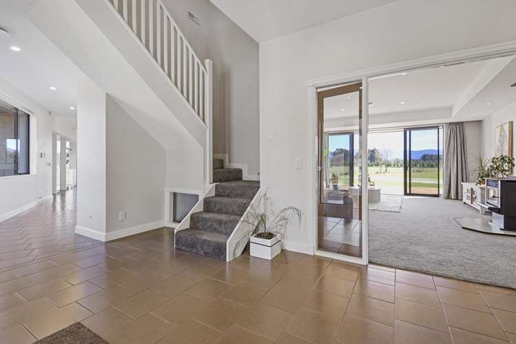 102 Glews Road Cust_15