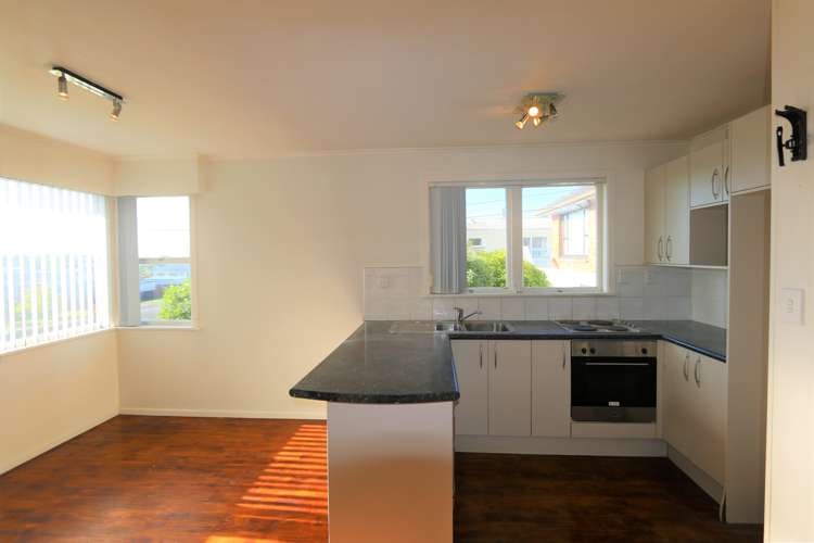 22 Laura Street Kelston_10