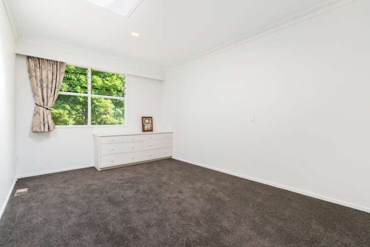 126 Cook Street Cockle Bay_18