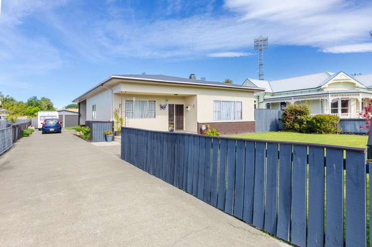 22 Latham Street Napier South_17
