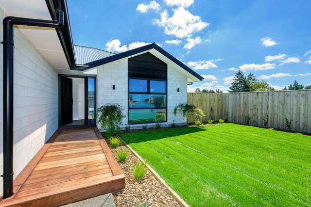 6 Monarch Drive Rolleston_2