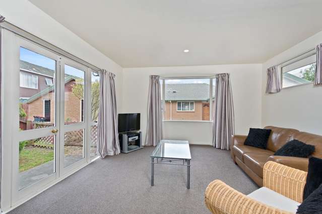 4/11 Grove Road Addington_2