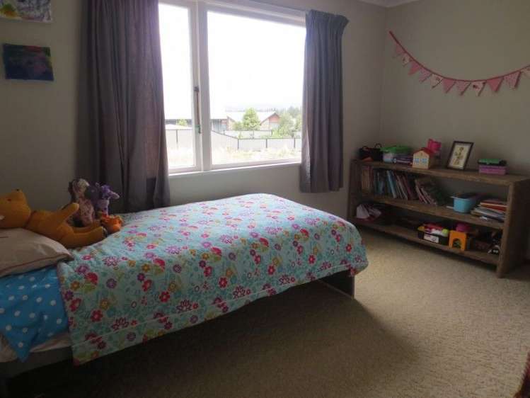 94 Newcastle Street Clyde_9