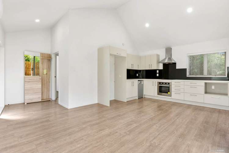 16 Union Road Howick_9