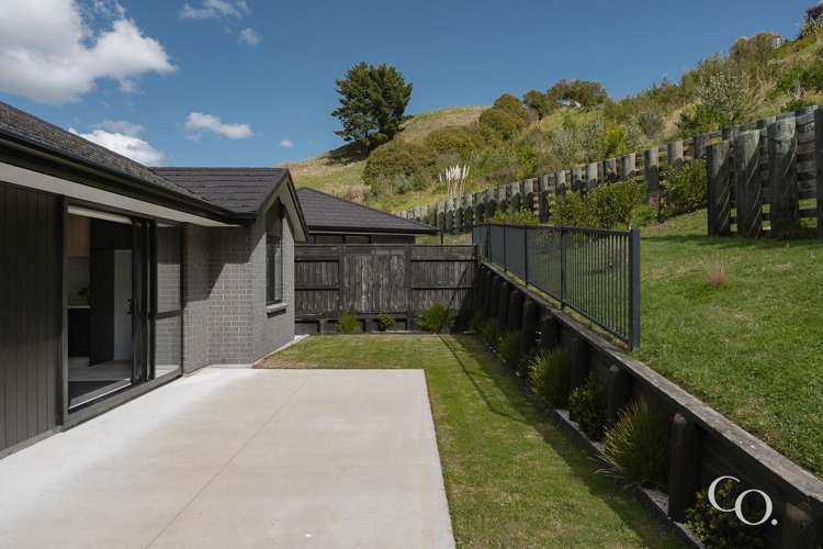 17 Kokopu Lane Ohauiti_11