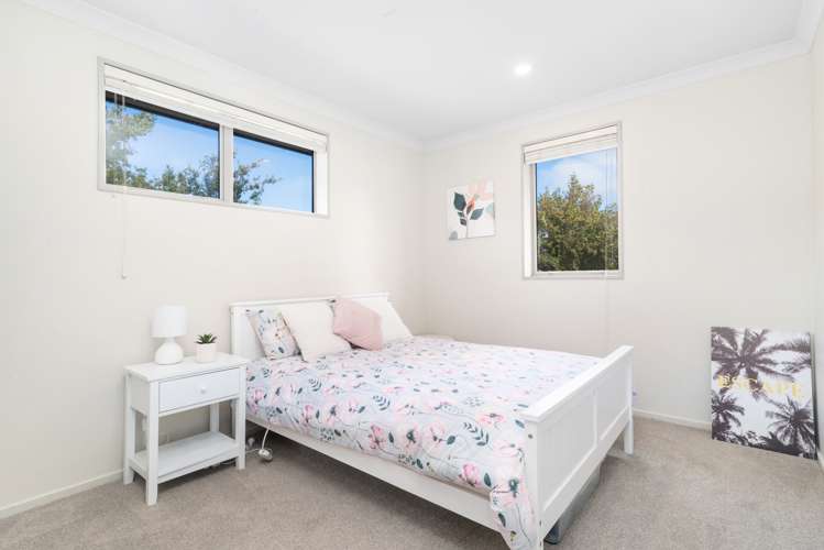 42 Pohutukawa Crescent Parklands_18