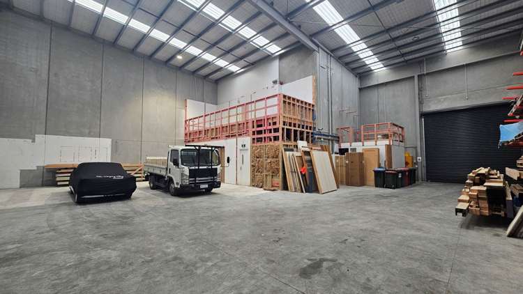 Unit 4/30 Foundry Road Silverdale_3