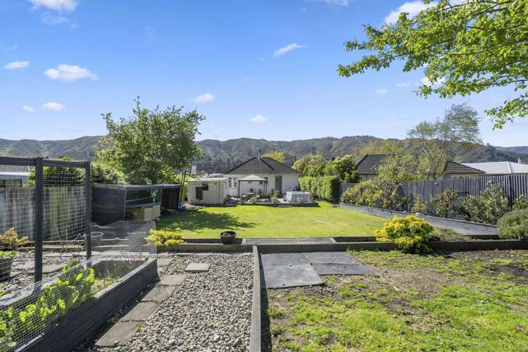 203 Wellington Road Wainuiomata_2