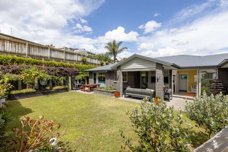 61 Falcon Drive_0