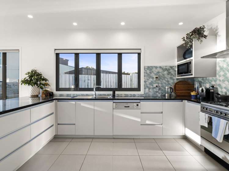 20 Mission Cove Company Bay_7