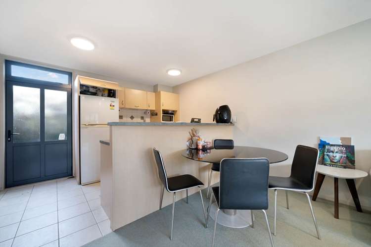 18/8 Soljak Place Mt Albert_5