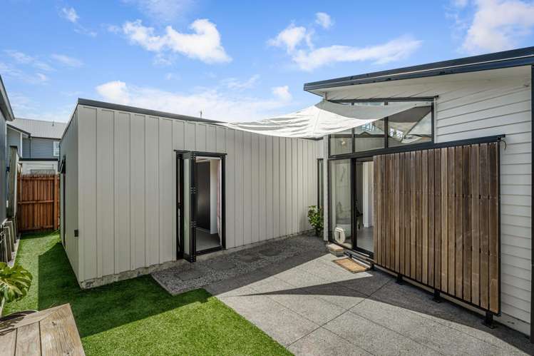8 Station Street Hobsonville_21